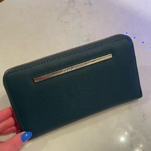 Steve Madden wallet